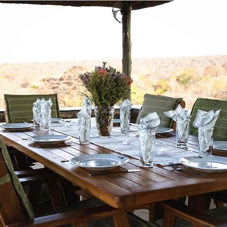 Tholo Manzi Private Game Farm Vila Zeerust Exterior foto